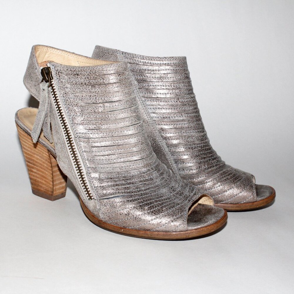 Paul Green Made in Austria Cayanne Peep Toe Bootie in Metallic Smoke